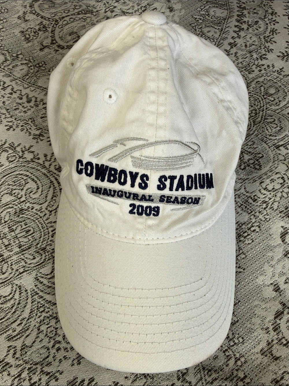 NFL Cowboys Stadium White Baseball Cap with Navy Embroidery